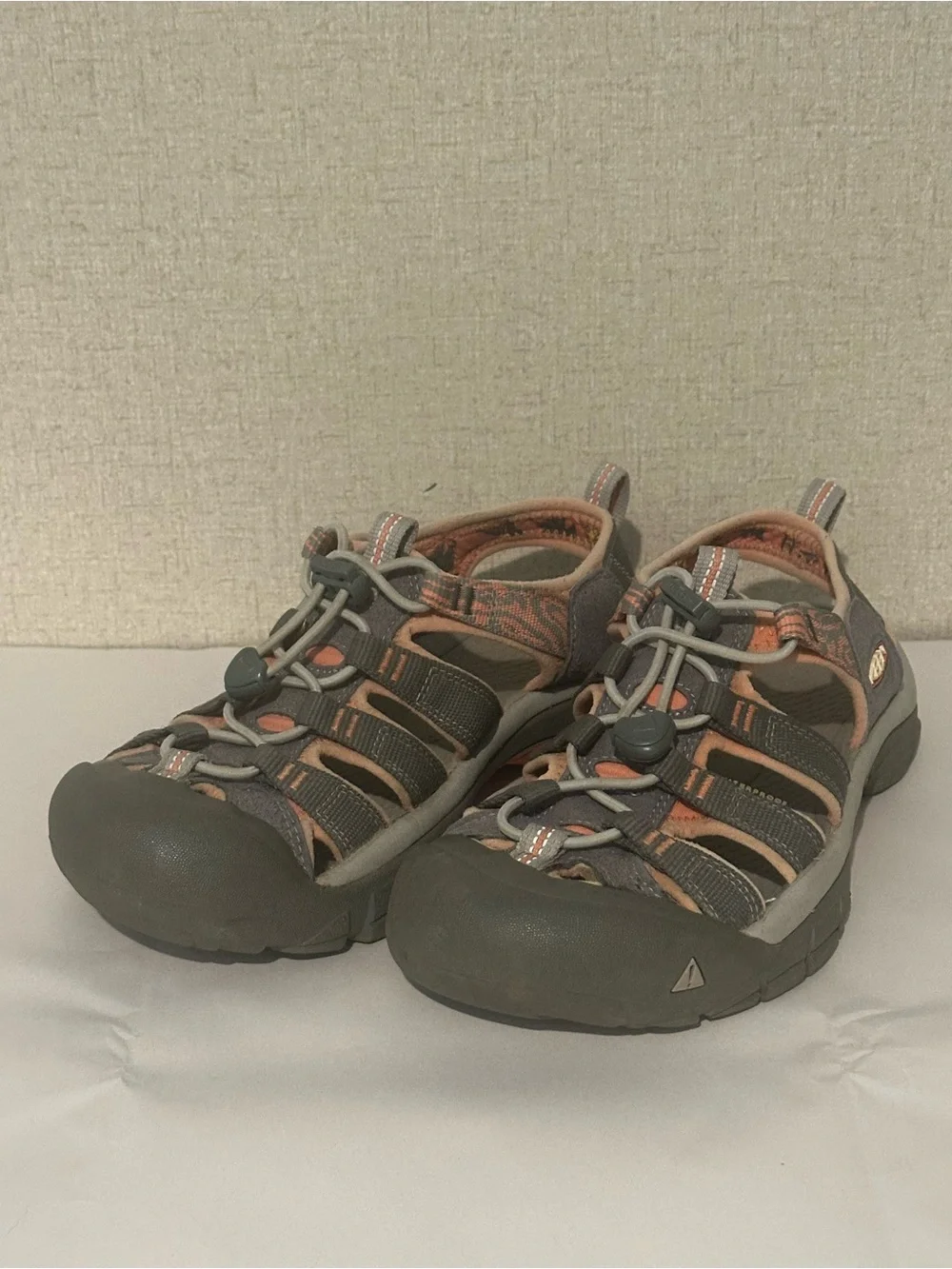 Keen Men's Newport H2 Waterproof Gray and Orange Outdoor Closed-Toe Sandals